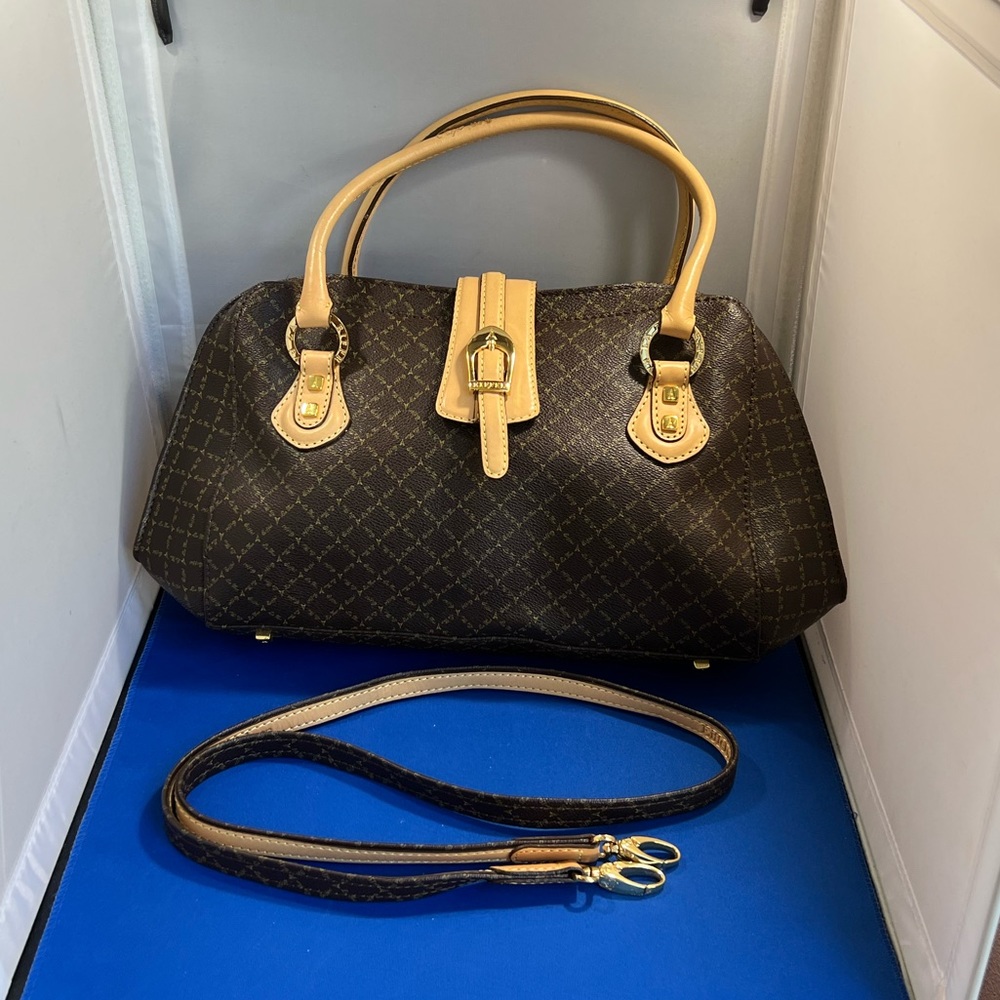 Elegant Brown and Tan Handbag